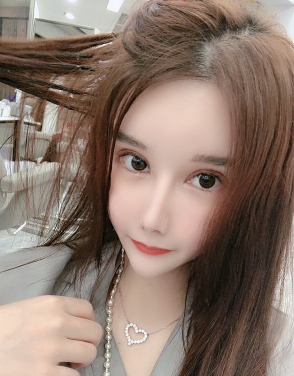 巴黎援交女模特