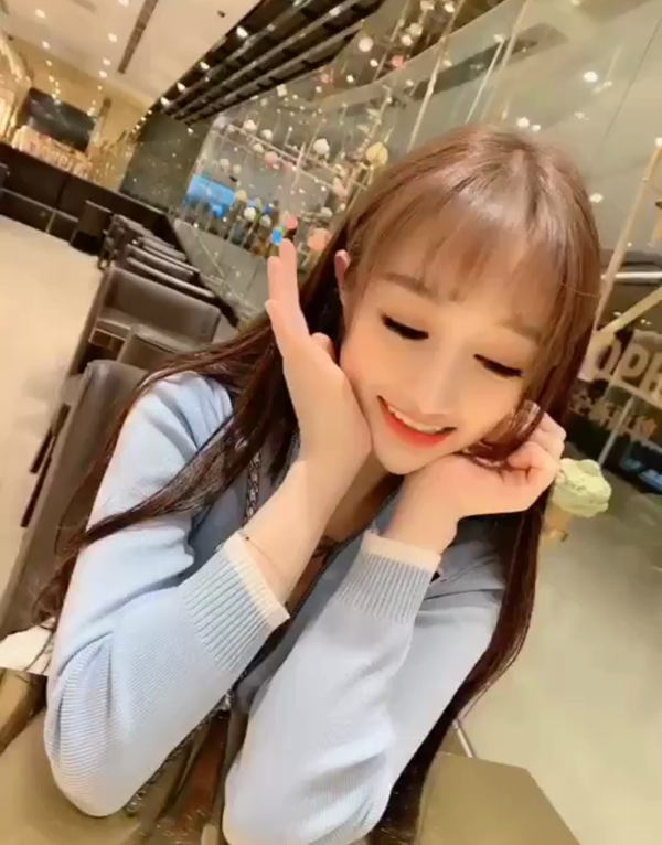 巴黎外围女经纪人