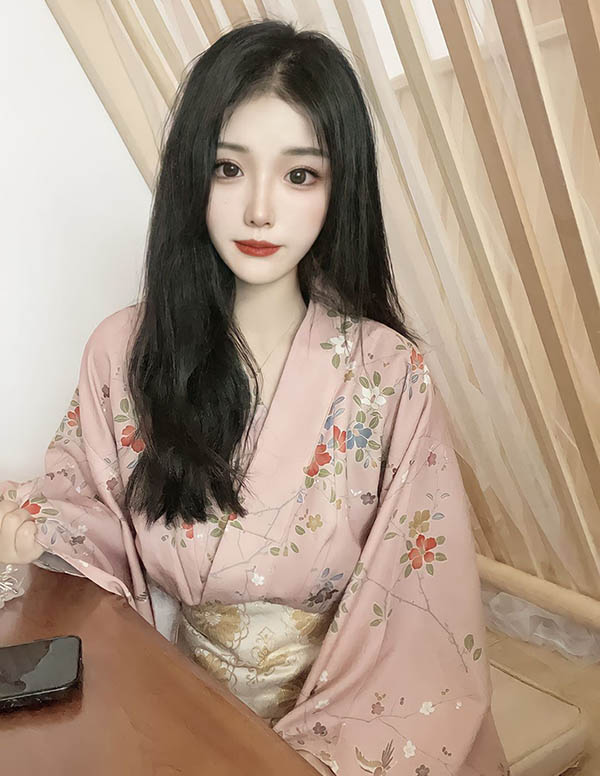 芝加哥外围留学生
